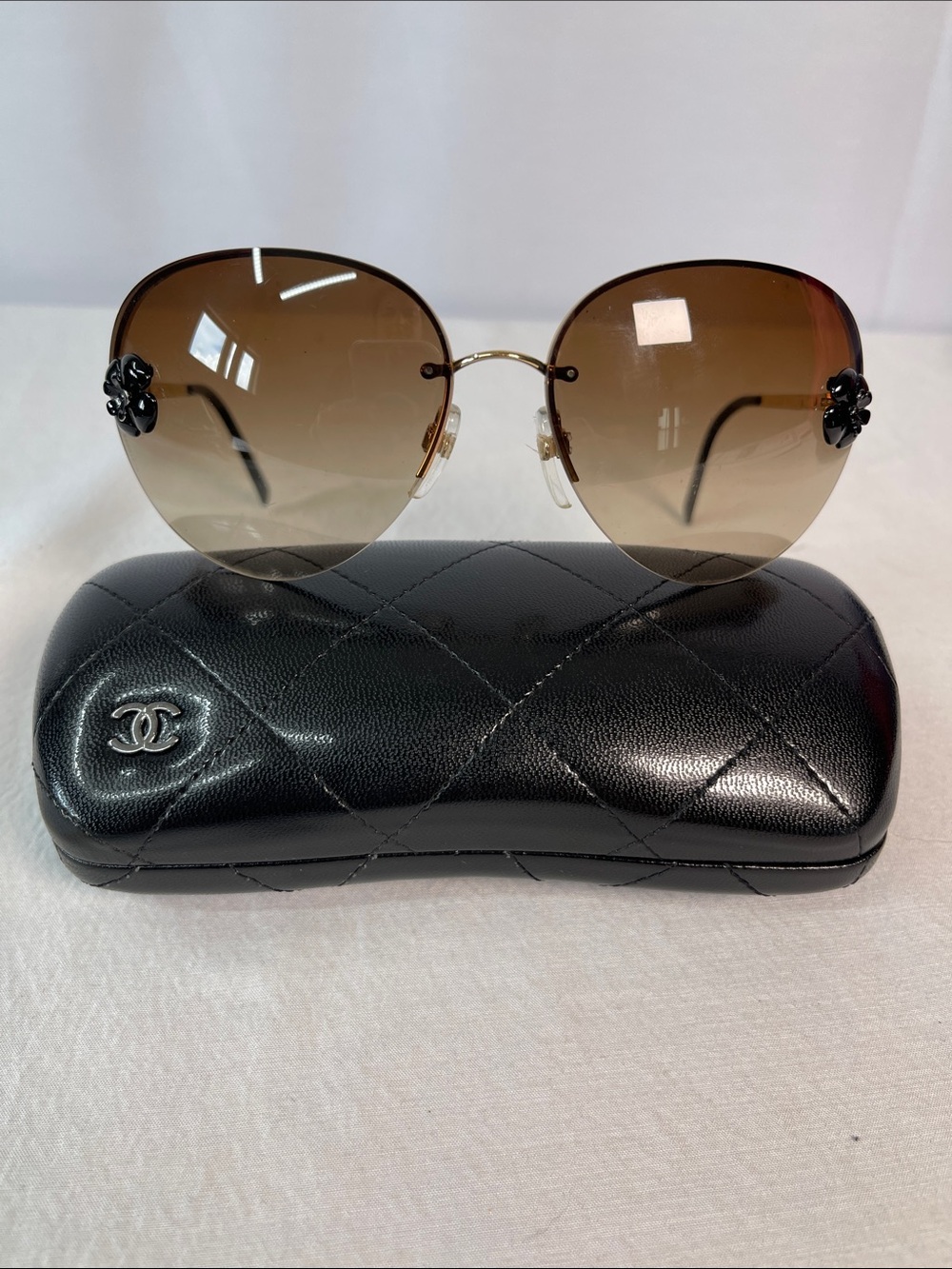 Chanel 4134 Rimless Camellia Flower Gradient Sunglasses Brown Gold Authentic